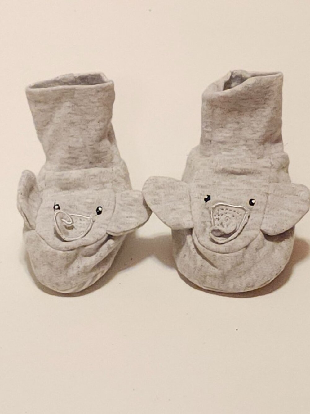 ADORABLE ELEPHANT Grey Baby Booties 0-6 Months BNWOT Monkey Bars